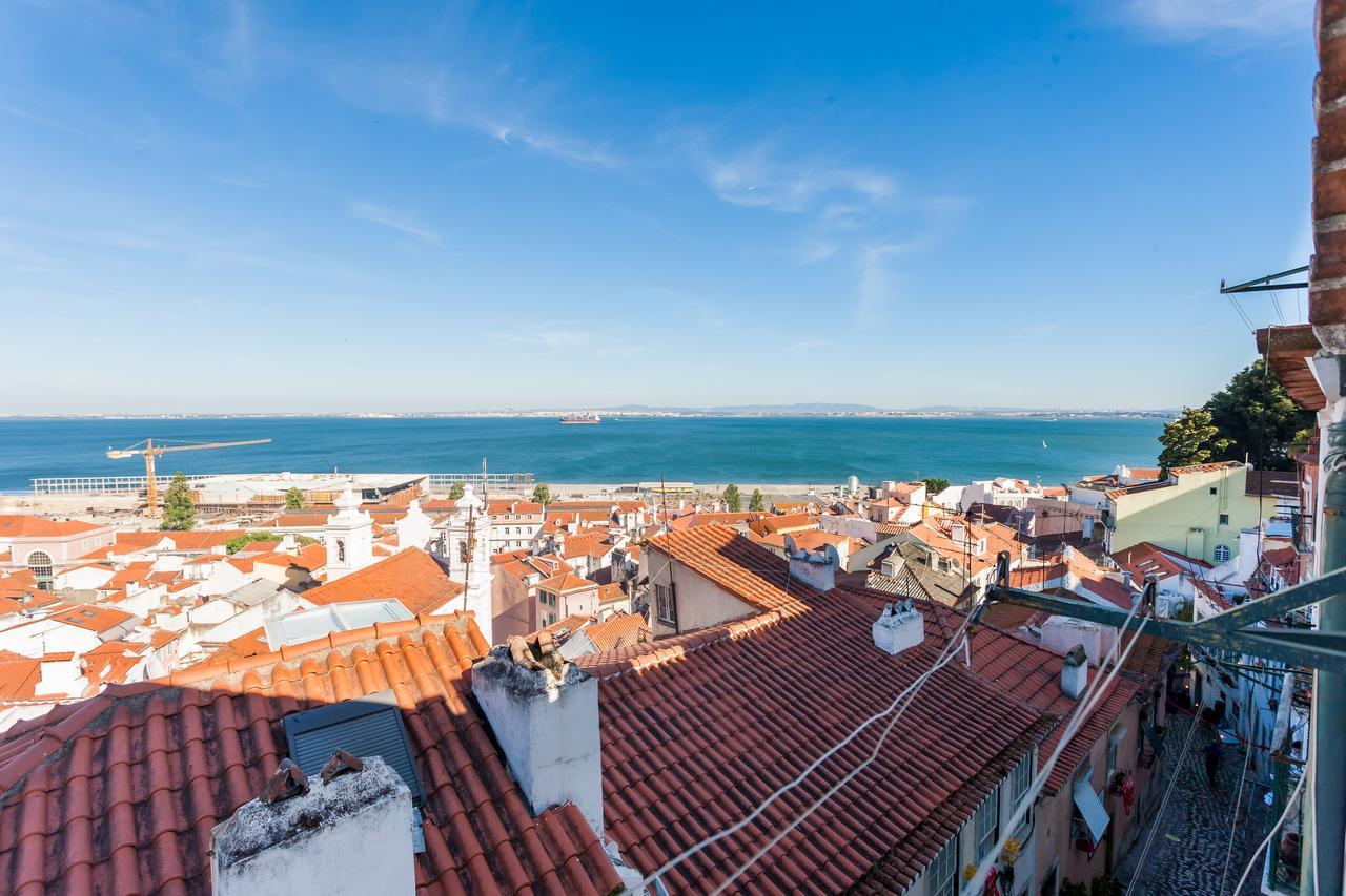 Bairrus Lisbon Apartments - Alfama III Экстерьер фото